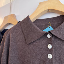 Load image into Gallery viewer, Jamm select | Colourblock knit polo top (Navy/Brown)

