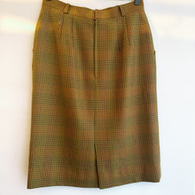 Load image into Gallery viewer, Vintage Daks Houndstooth Wool Skirt
