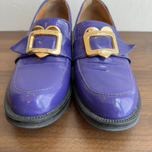 Load image into Gallery viewer, Moschino Heart Buckle Purple loafers
