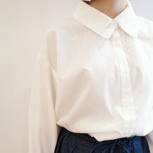 Load image into Gallery viewer, Jamm select | Double collar Shirt (White/Blue)
