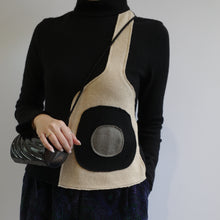 Load image into Gallery viewer, Vintage Space age Style Turtle neck Top
