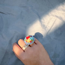 Load image into Gallery viewer, Vintage Flower Ring
