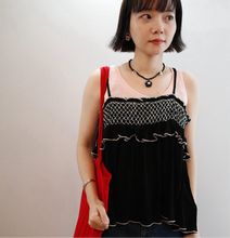 Load image into Gallery viewer, JP stitching cami (Black/Ivory)
