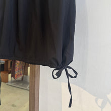 Load image into Gallery viewer, Jamm select | Tied Waist Tank top

