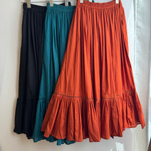Load image into Gallery viewer, Jamm select | Layered Skirt (3colours)
