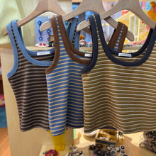 Load image into Gallery viewer, Jamm select | Striped fleece tank top
