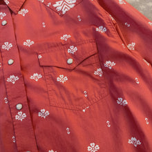Load image into Gallery viewer, Vintage Western Shirt
