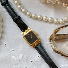 Load image into Gallery viewer, Nina Ricci Bow leather Watch
