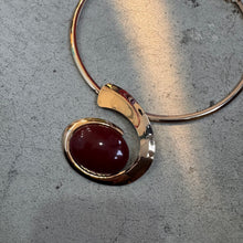 Load image into Gallery viewer, Vintage Statement Choker
