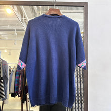 Load image into Gallery viewer, Vintage Flower Knit Cardigan
