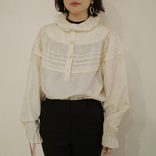 Load image into Gallery viewer, Vintage Ruffle Blouse
