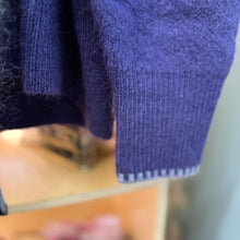 Load image into Gallery viewer, Jamm select | VNeck Mohair sweater
