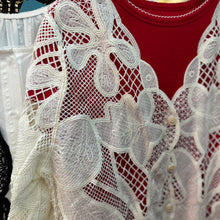 Load image into Gallery viewer, Jamm select | Fafa Crochet Cardigan (Black/White)
