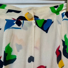 Load image into Gallery viewer, Vintage Pattern Skirt
