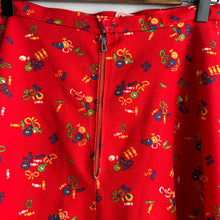Load image into Gallery viewer, Vintage Cute Cute Red Skirt
