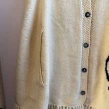 Load image into Gallery viewer, Vintage 人仔跳舞cape

