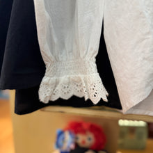 Load image into Gallery viewer, Jamm select | Eyelet lace Ruffle Top (black /white)

