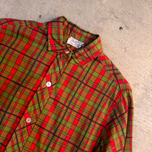 Load image into Gallery viewer, Vintage Check Pattern Shirt
