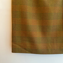 Load image into Gallery viewer, Vintage Daks Houndstooth Wool Skirt
