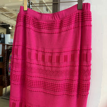 Load image into Gallery viewer, Vintage Fuchsia Skirt

