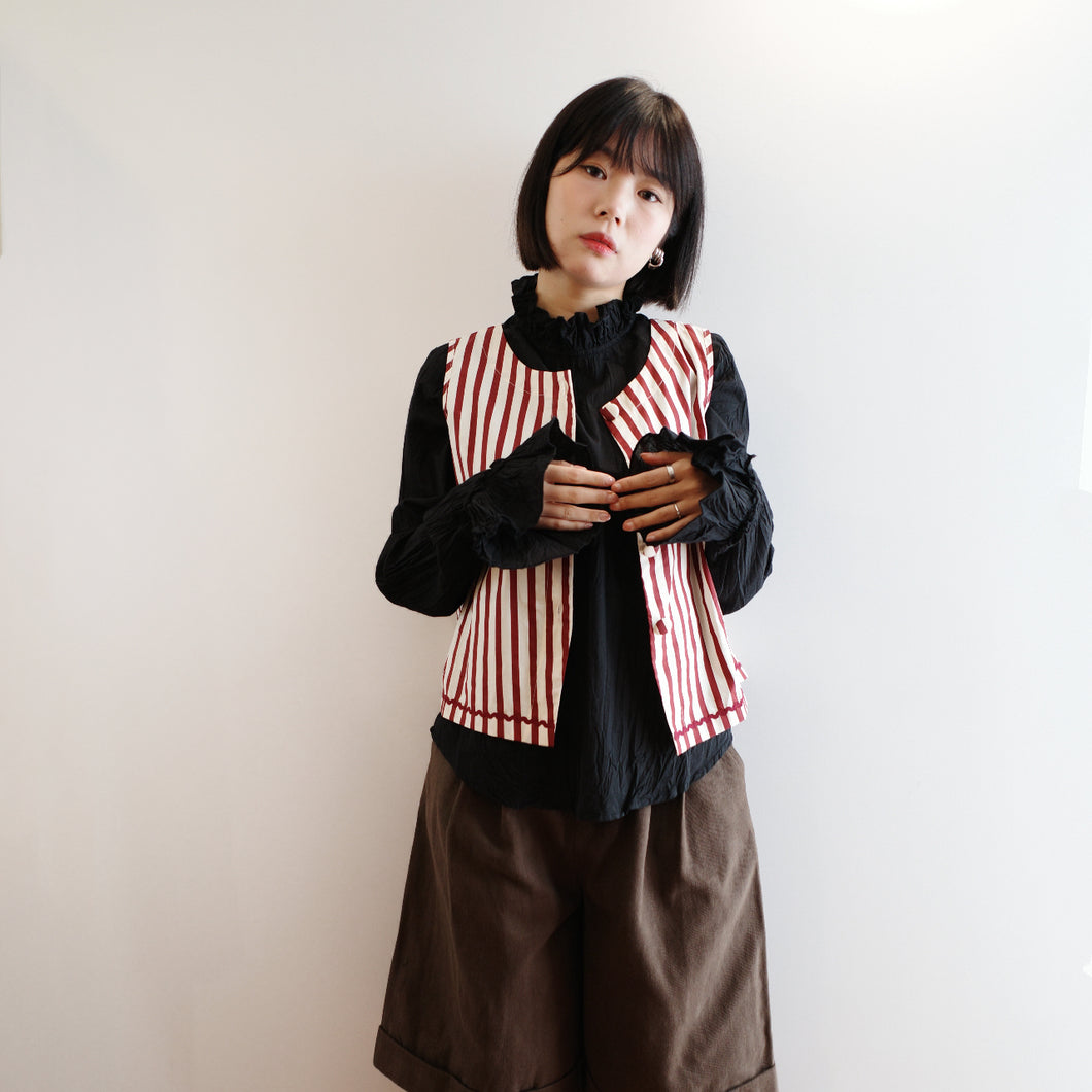 Jamm design | 直線與曲線背心(Burgundy/Navy)