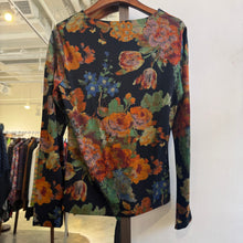 Load image into Gallery viewer, Vintage Kenzo Floral Pattern Top
