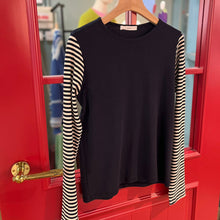 Load image into Gallery viewer, Jamm select | Striped Sleeve Top
