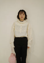 Load image into Gallery viewer, Vintage Ruffle Blouse
