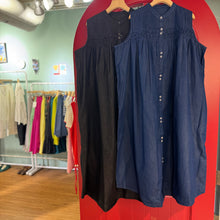 Load image into Gallery viewer, Jamm select | Pleated Denim Dress (2Colours)

