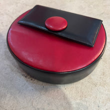 Load image into Gallery viewer, Vintage Circle Leather Bag
