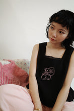 Load image into Gallery viewer, ✿ marymary ✿
I LOOK GORGEOUS TODAY!刺繡背心
