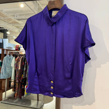 Load image into Gallery viewer, Vintage Purple Silky Top
