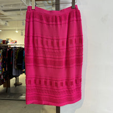 Load image into Gallery viewer, Vintage Fuchsia Skirt

