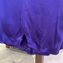 Load image into Gallery viewer, Vintage Purple Silky Top

