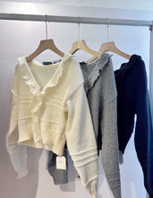 Load image into Gallery viewer, Jamm select | Ruffle Knit cadigan
