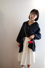 Load image into Gallery viewer, Jamm select | Oversized Shirt (Navy/White)
