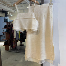 Load image into Gallery viewer, Jamm select | Texture Fabric Top and Skirt Set
