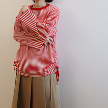 Load image into Gallery viewer, Jamm select | Striped Top (Black/Navy/Red)
