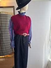 Load image into Gallery viewer, Vintage Salvatore Ferragamo Knitted Top
