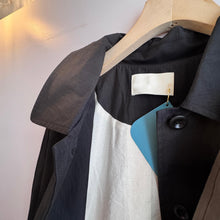 Load image into Gallery viewer, Jamm Select | Trench Coat (Brown/Black)
