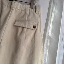 Load image into Gallery viewer, Jamm select | Wide Shorts (Black/brown/ivory)
