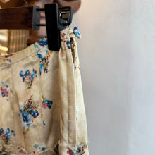 Load image into Gallery viewer, TOGA Archives Raw Edge Pattern Skirt
