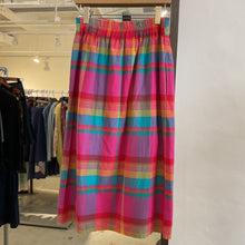 Load image into Gallery viewer, Vintage Check Pattern Skirt
