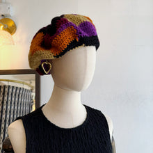 Load image into Gallery viewer, Vintage Knitted Beret
