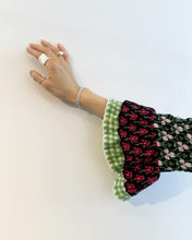 Load image into Gallery viewer, Kenzo 層層花花針織Cardigan
