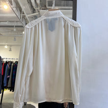 Load image into Gallery viewer, Vintage Blouse
