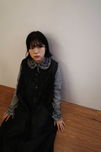 Load image into Gallery viewer, Jamm design | Ruffle Collar Gingham Shirt
