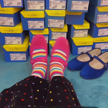 Load image into Gallery viewer, Velvet mary jane
