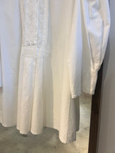 Load image into Gallery viewer, Vintage Lace Blouse

