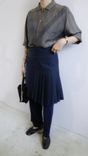 Load image into Gallery viewer, Salvatore Ferragamo Pleated Skirt
